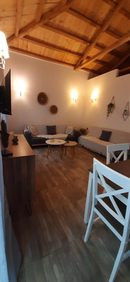 Central Apartment Patitírion Eksteriør billede